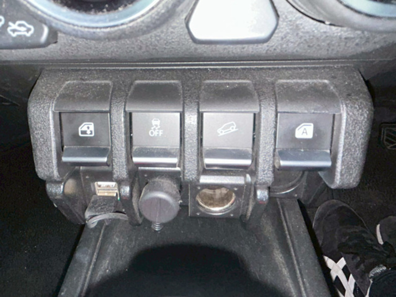 JIMNY-18