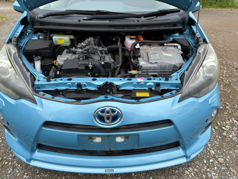 AQUA