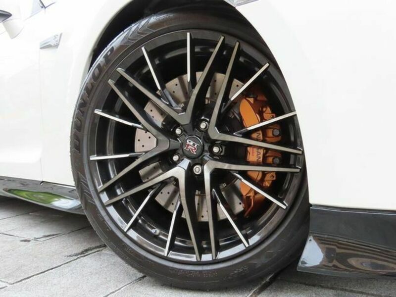 GT-R-10