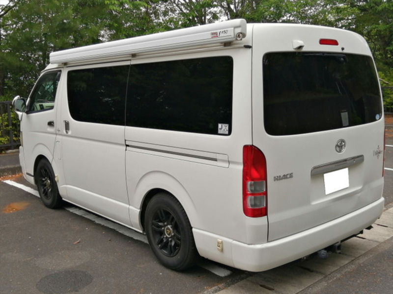 HIACE