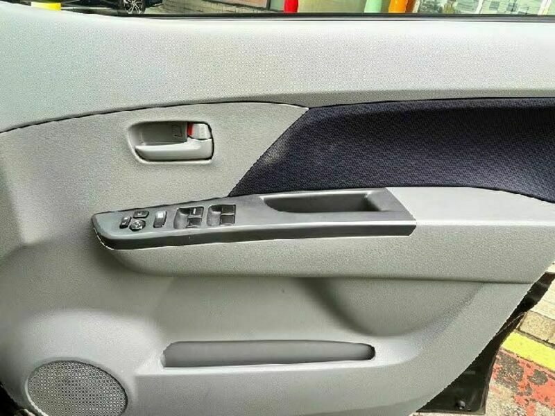 WAGON R-18