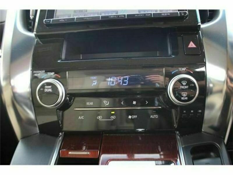 VELLFIRE-4