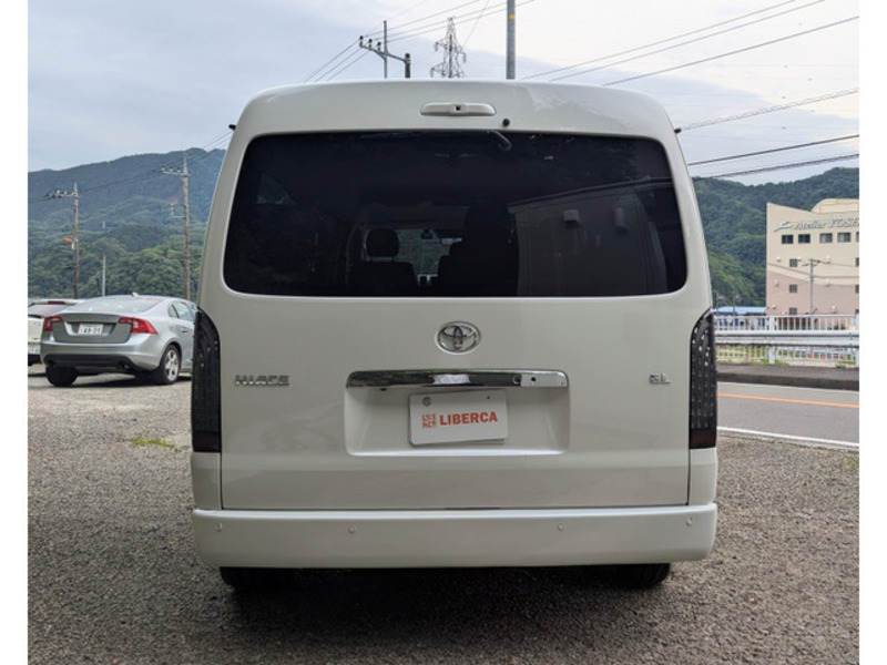 HIACE