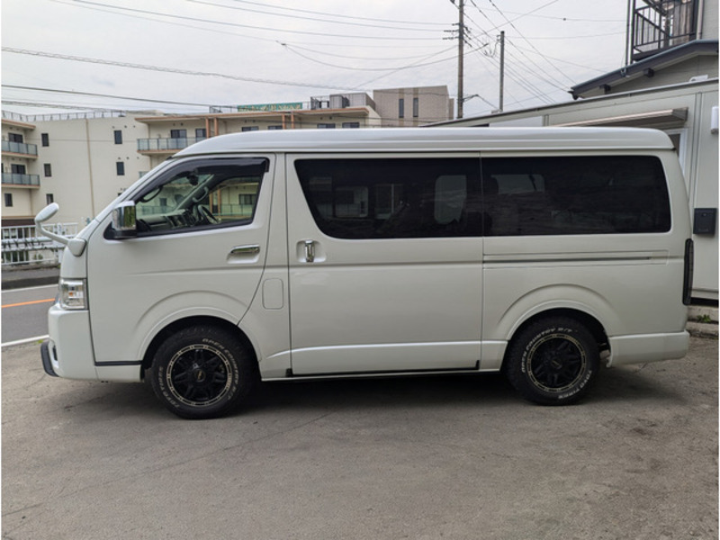 HIACE