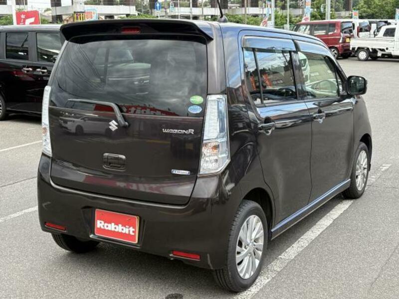 WAGON R-9