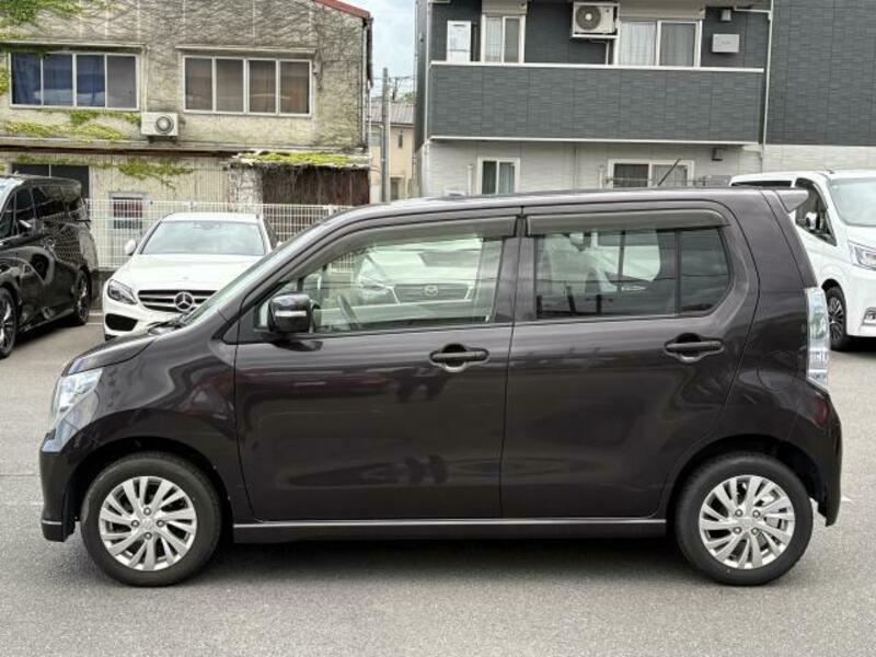 WAGON R-10
