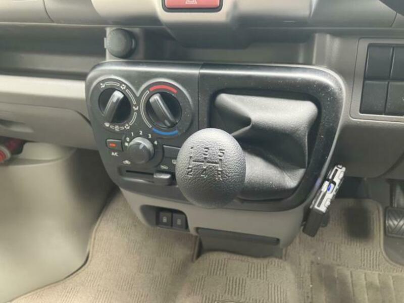 CLIPPER VAN