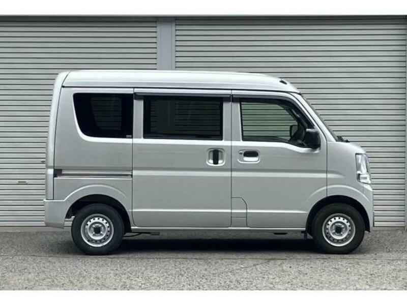 CLIPPER VAN