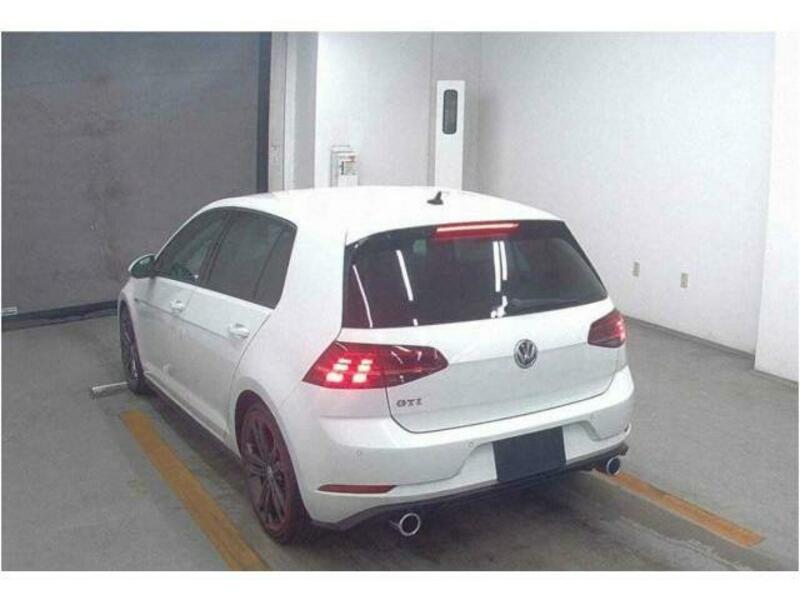 GOLF GTI
