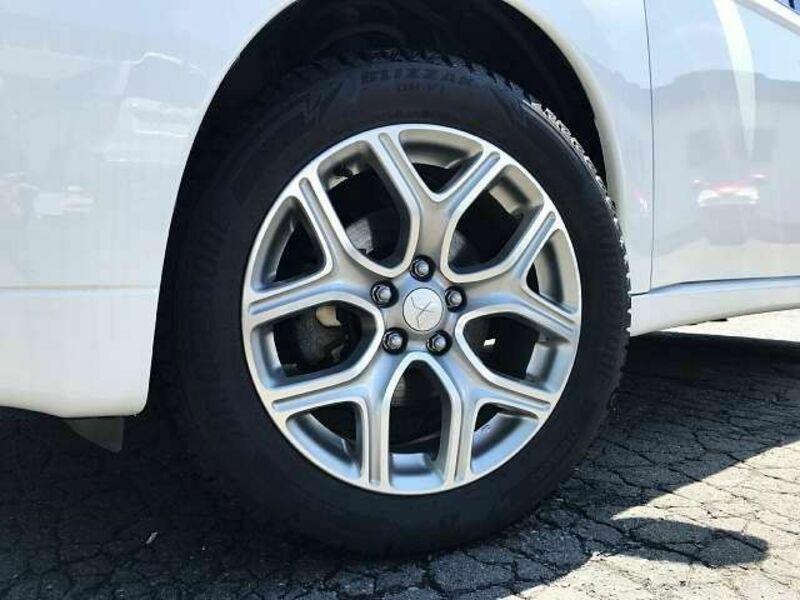 OUTLANDER PHEV
