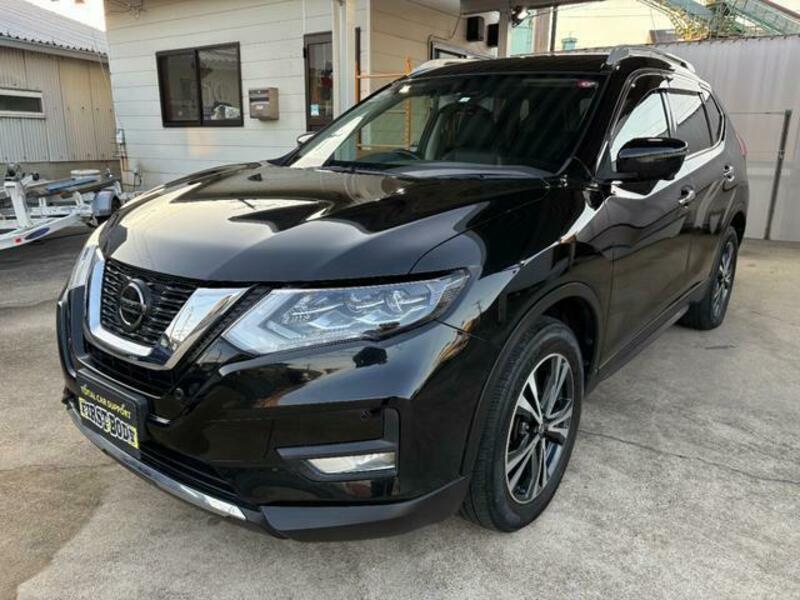 X-TRAIL