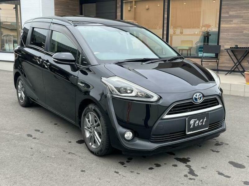 TOYOTA SIENTA