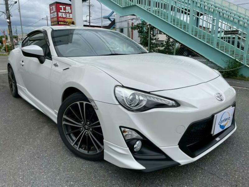 TOYOTA 86