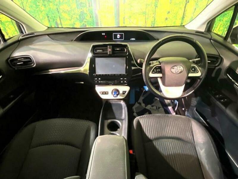PRIUS-1