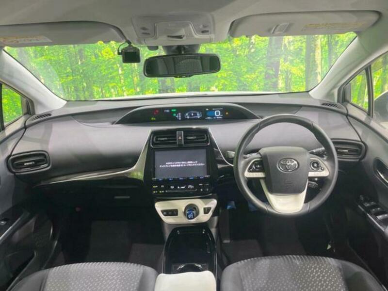 PRIUS-1