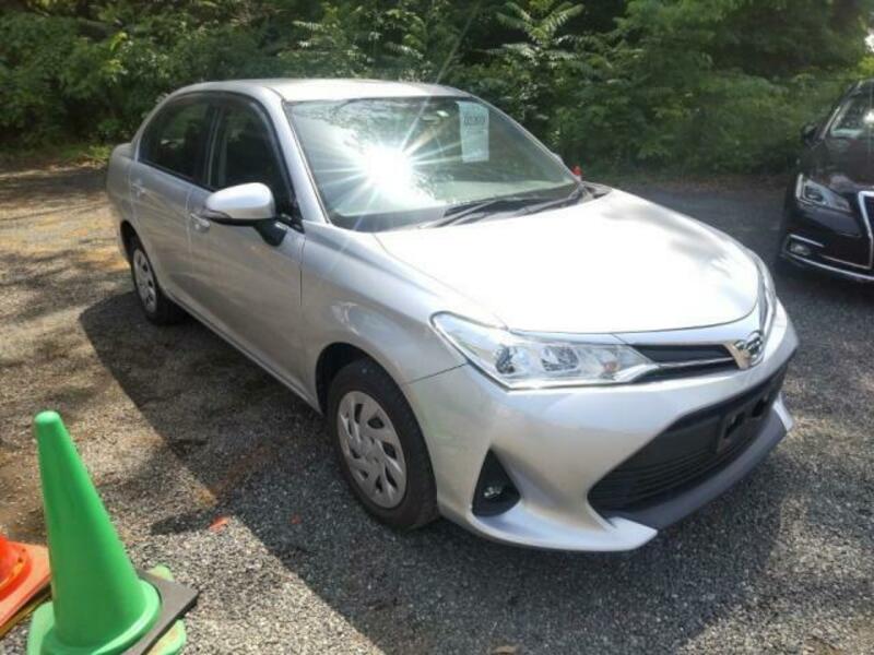 COROLLA AXIO