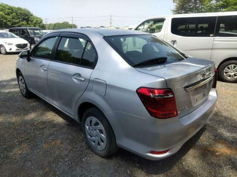 COROLLA AXIO