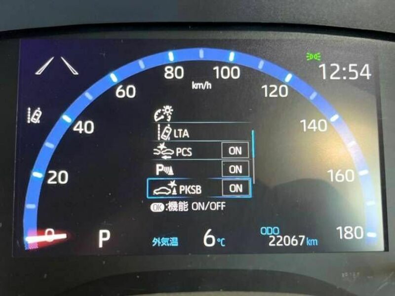 YARIS CROSS