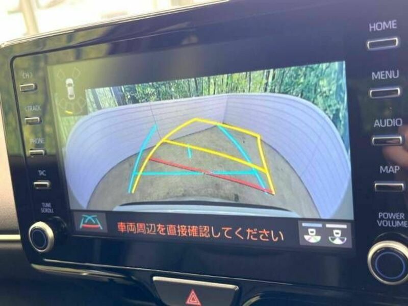 YARIS CROSS