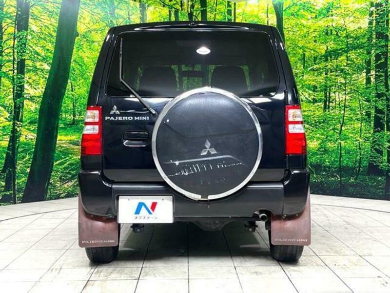 PAJERO MINI