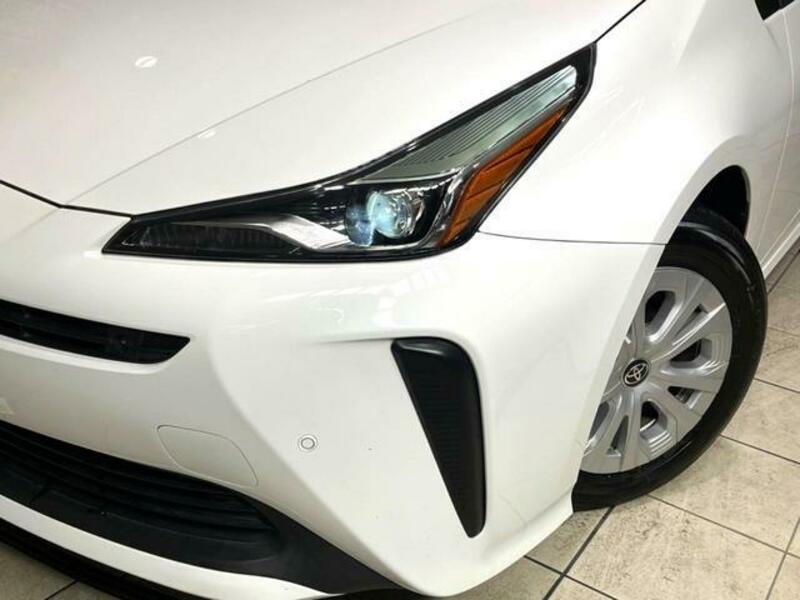 PRIUS-11