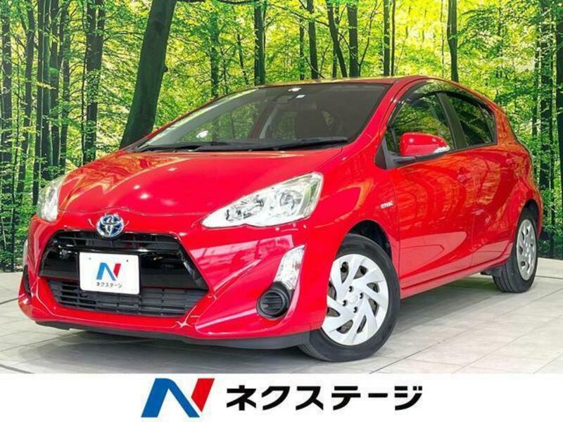 TOYOTA　AQUA