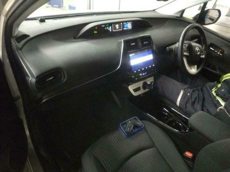 PRIUS-2