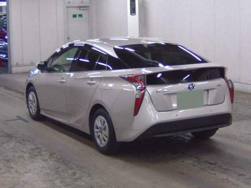 PRIUS-1