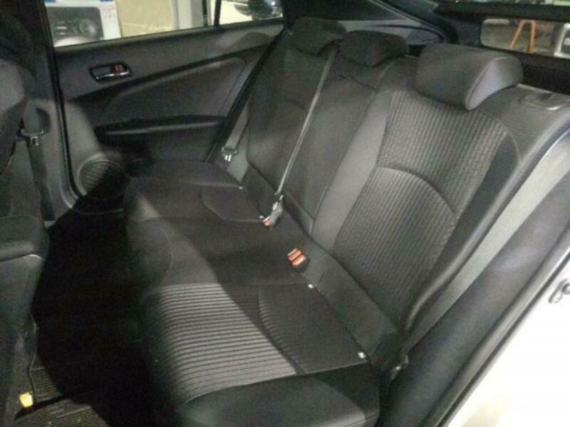 PRIUS-3
