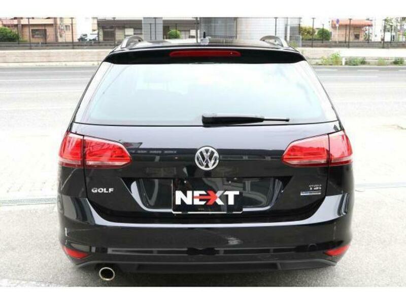 GOLF VARIANT