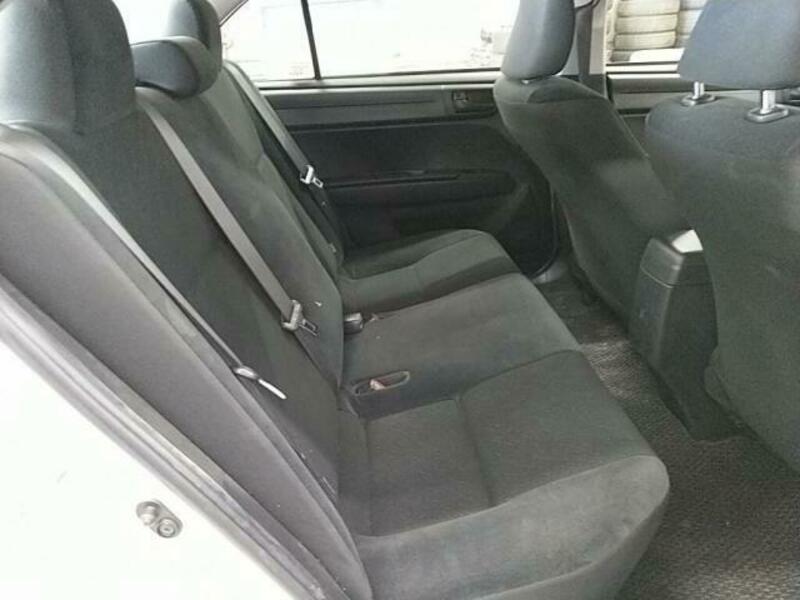 COROLLA AXIO