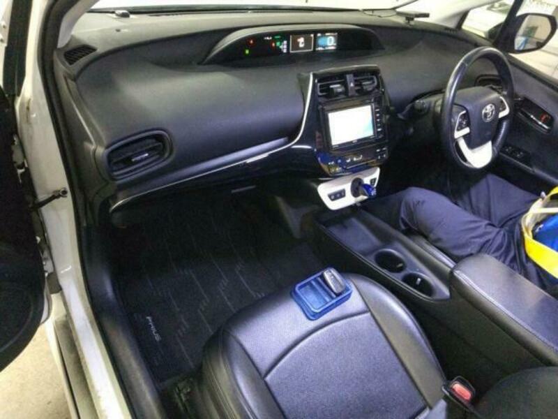 PRIUS-2