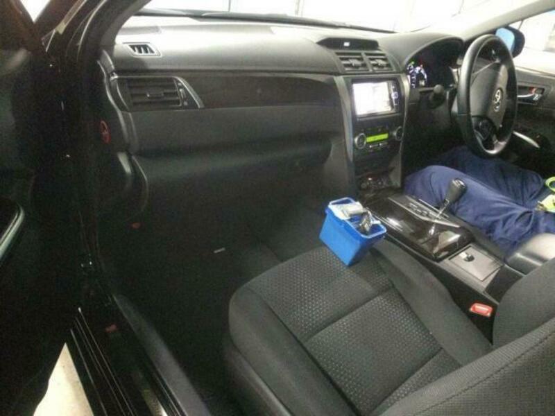 CAMRY-2