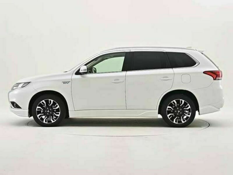 OUTLANDER PHEV