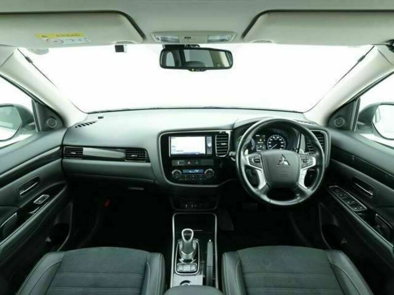 OUTLANDER PHEV