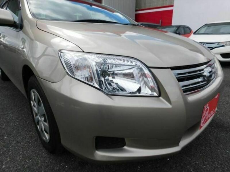 COROLLA AXIO