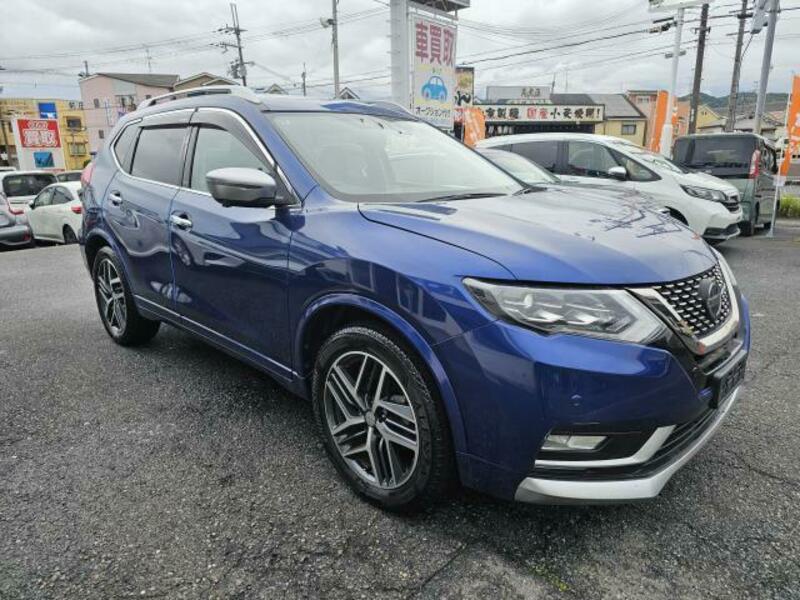 X-TRAIL