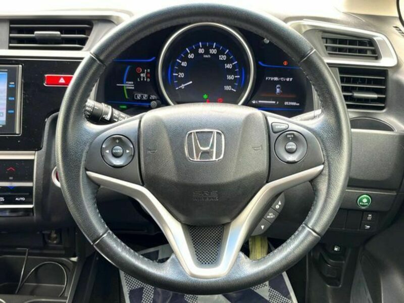 FIT HYBRID-10