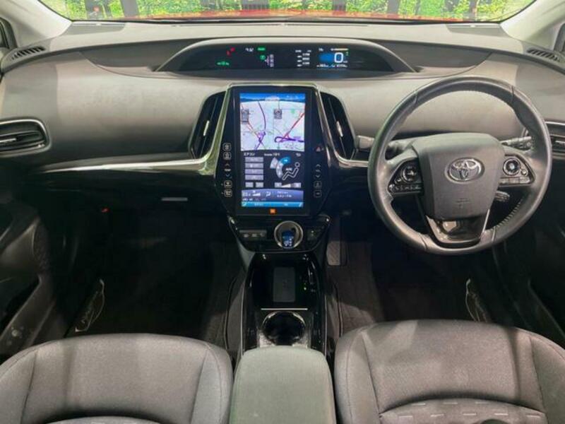 PRIUS PHV