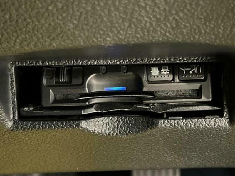 PRIUS-6