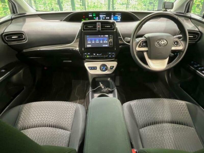 PRIUS-1