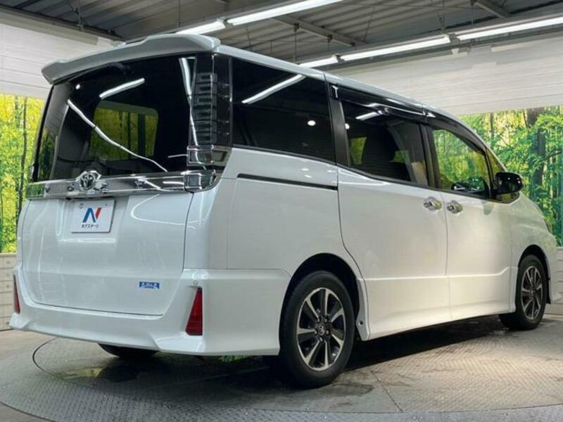 VOXY-18