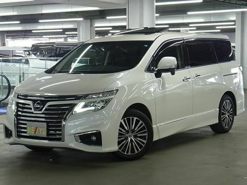 NISSAN　ELGRAND