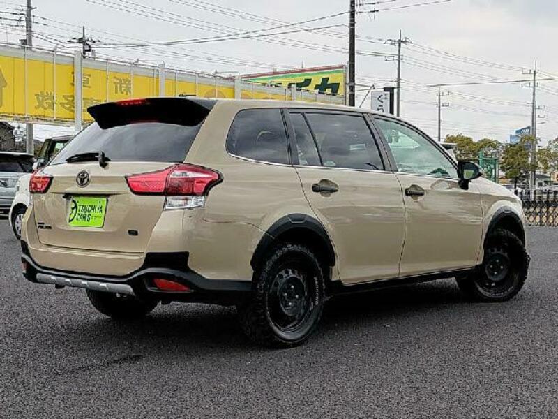 COROLLA FIELDER
