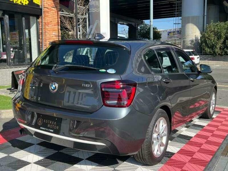 1 SERIES