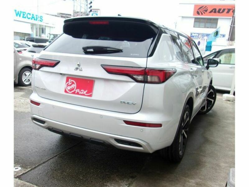OUTLANDER PHEV