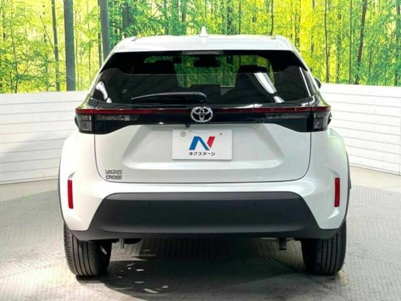 YARIS CROSS