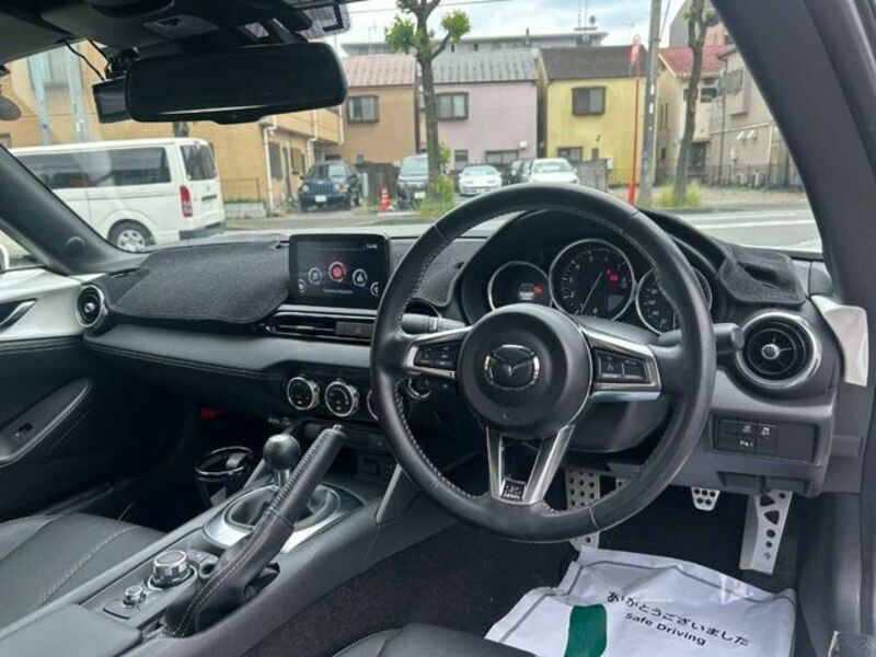 ROADSTER