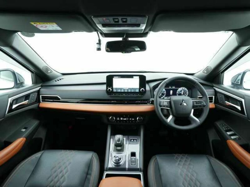 OUTLANDER PHEV