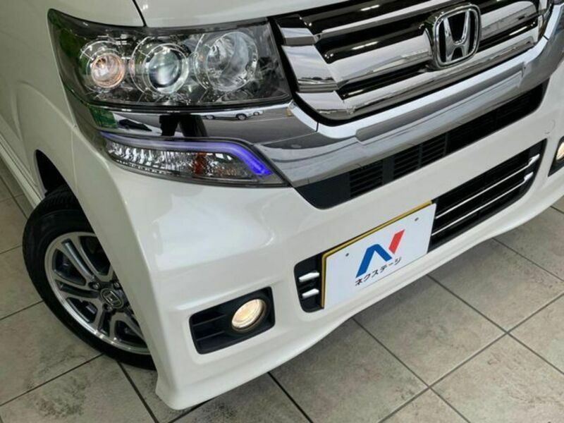 N BOX CUSTOM